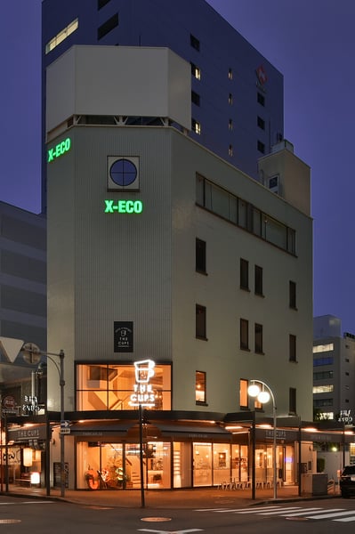 ビジネス街のオアシス カフェ THE CUPS FUSHIMI