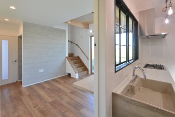 2025-03/0043-min