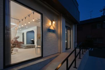 2025-03/006-min