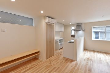 2025-03/034-min