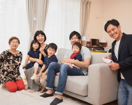 明るくお互いの距離がちょうどいい二世帯住宅 アイキャッチ画像