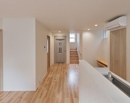 WB HOUSE×ホームエレベーターで叶えた、街中でも快適なこれからの暮らし アイキャッチ画像