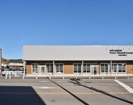 リハビリセンターに見えない外観と快適な空間を両立したデイケア施設 アイキャッチ画像