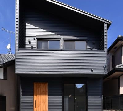 鎧張りの家 アイキャッチ画像